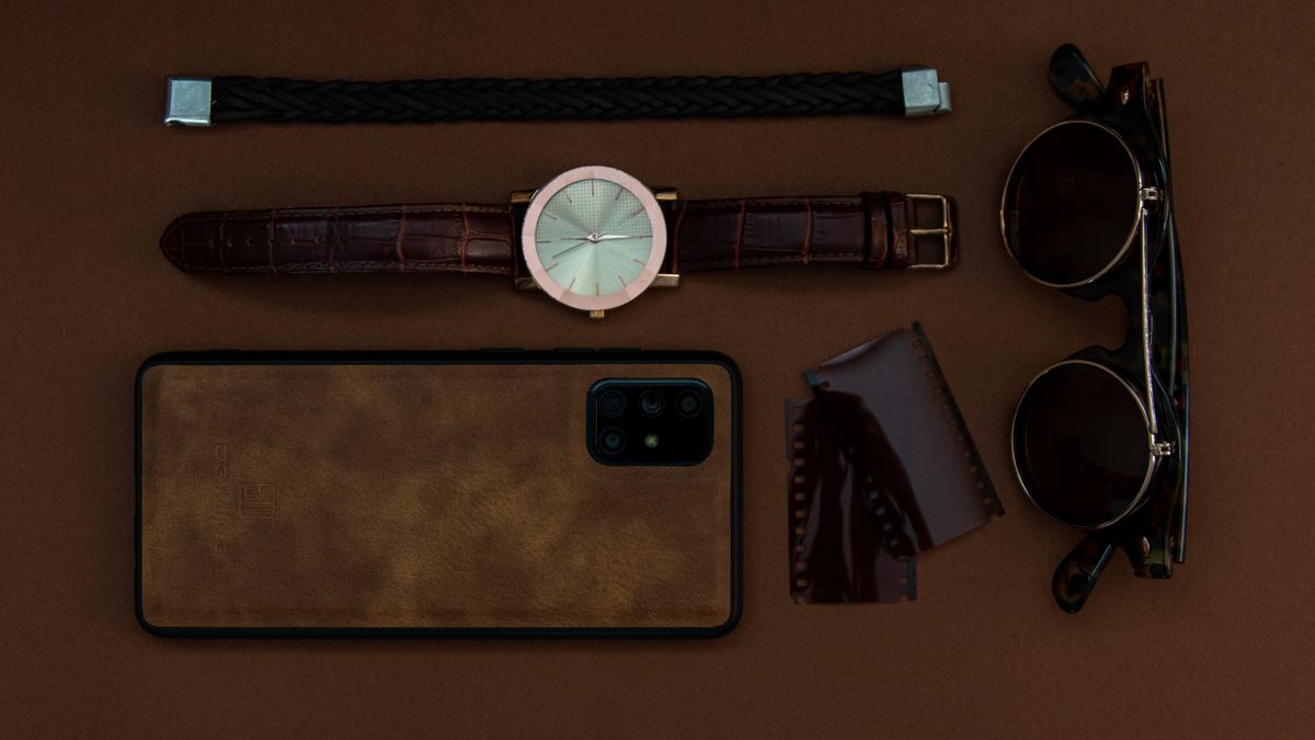 Minimal Gold Dial Watch